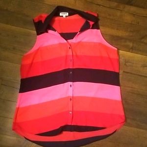 Express sleeveless portfolio shirt